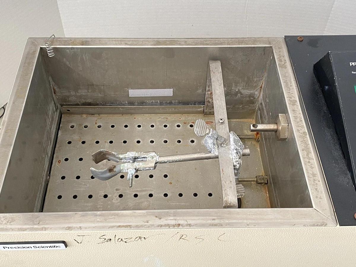 Used Precision Scientific - Water Bath Model 25 Reciprocal Shaking Bath