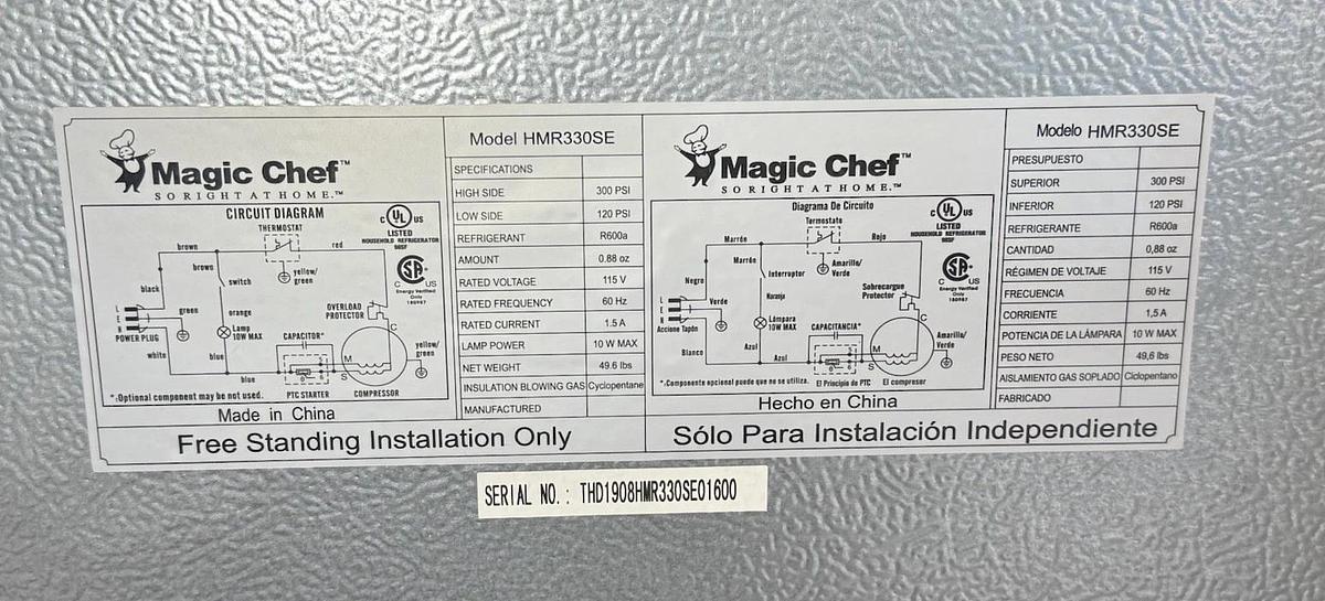 Used Magic Chef HMR330SE Mini Fridge Refrigerator with Freezer