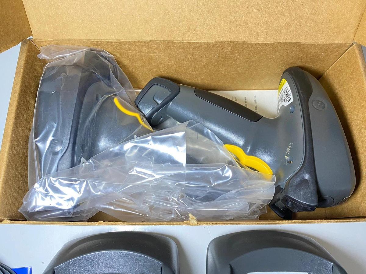 Used Zebra Technologies - Motorola - Lot 3 Quick Start Scan Scanners MT2000 Series