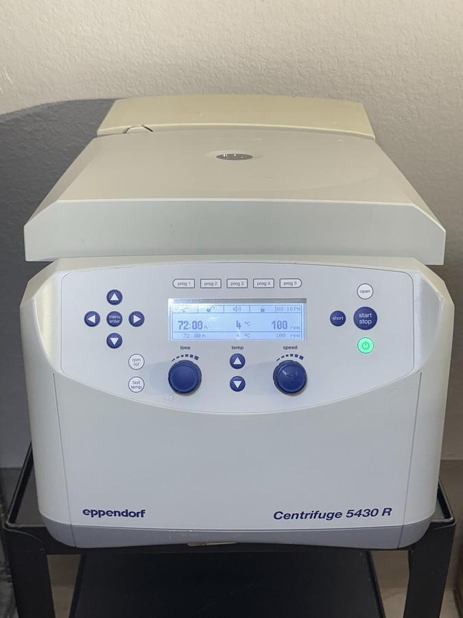 Used Eppendorf 5430R Refrigerated Centrifuge w/ F 45-30-11 Rotor