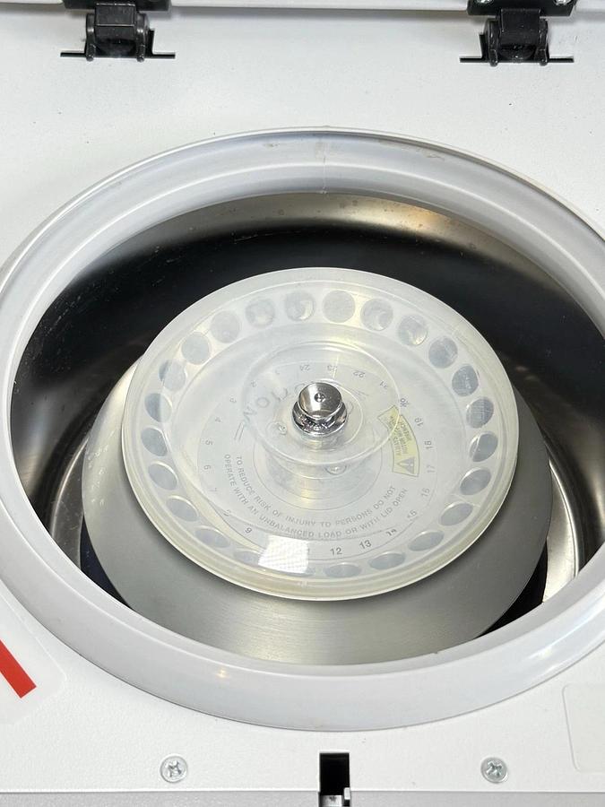 Used Hermle Labnet Z216 MK Refrigerated Centrifuge w/ Rotor