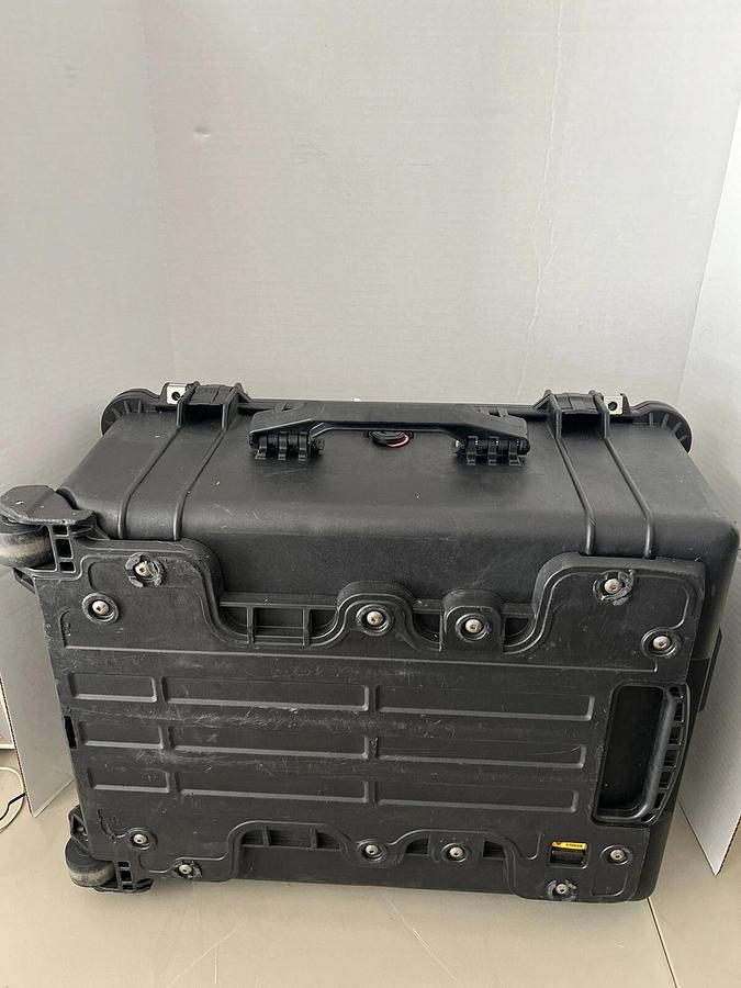 Used Sceptor Omni 3000 Air Sampler System – Clean, with case