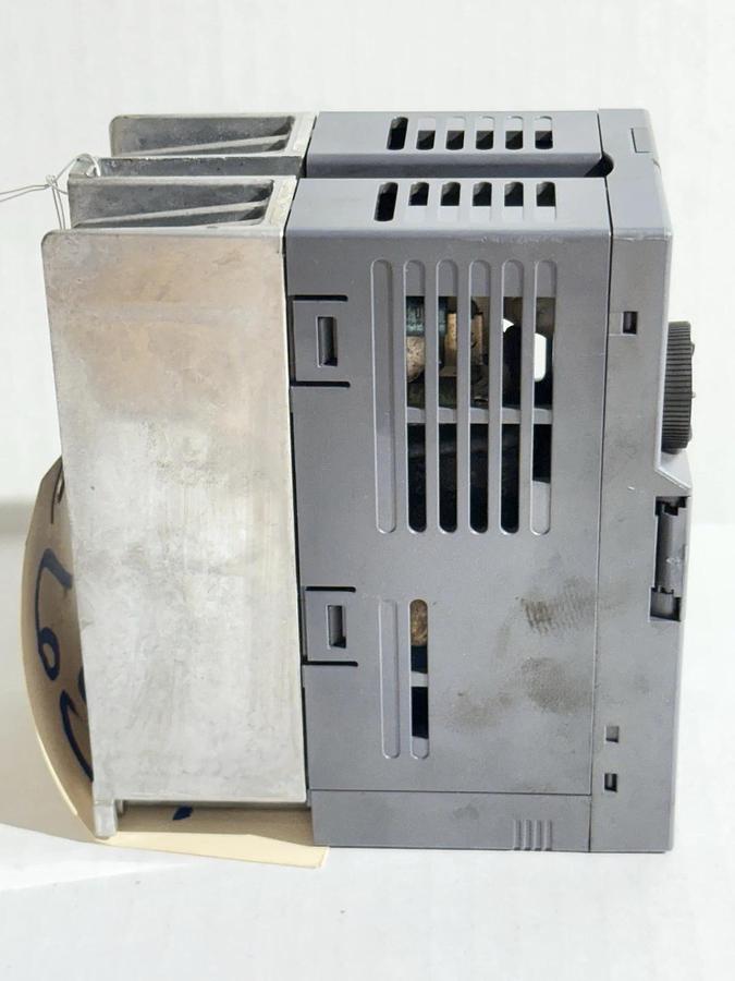 Used Mitsubishi Electric - Inverter #FR-E720-0. 4K FREQROL E700