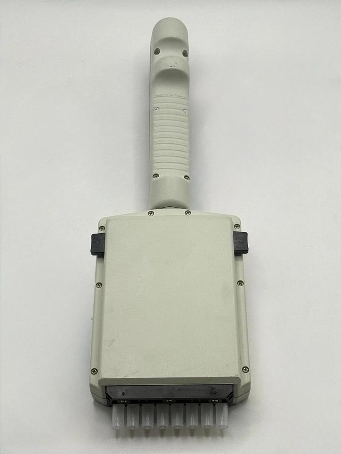 Used Eppendorf Plus/8 Channel Repeater Pipette