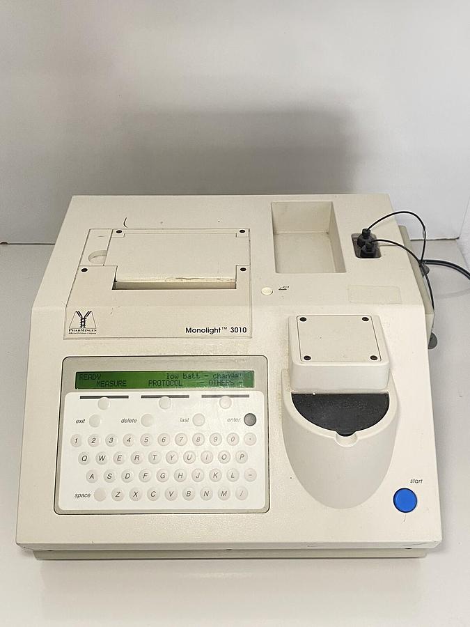 Used PharMingen Monolight 3010 Luminometer