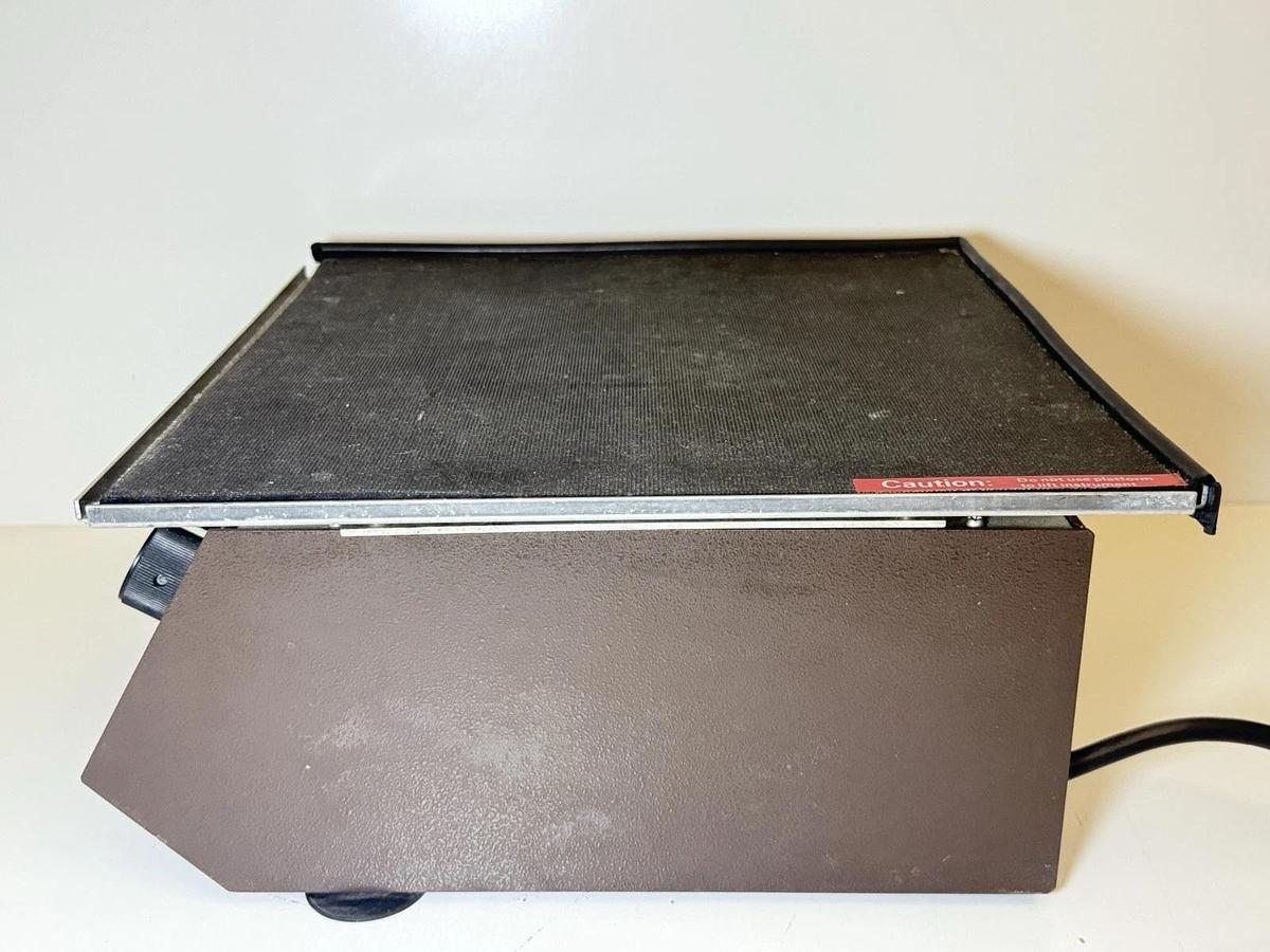 Used American Dade Rotator V Platform Variable Shaker R4140