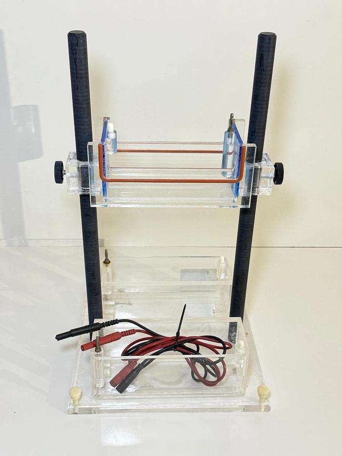 Used CBS Scientific Co. - Dual Adjustable Slab Gel Unit DASG-400 Electrophoresis