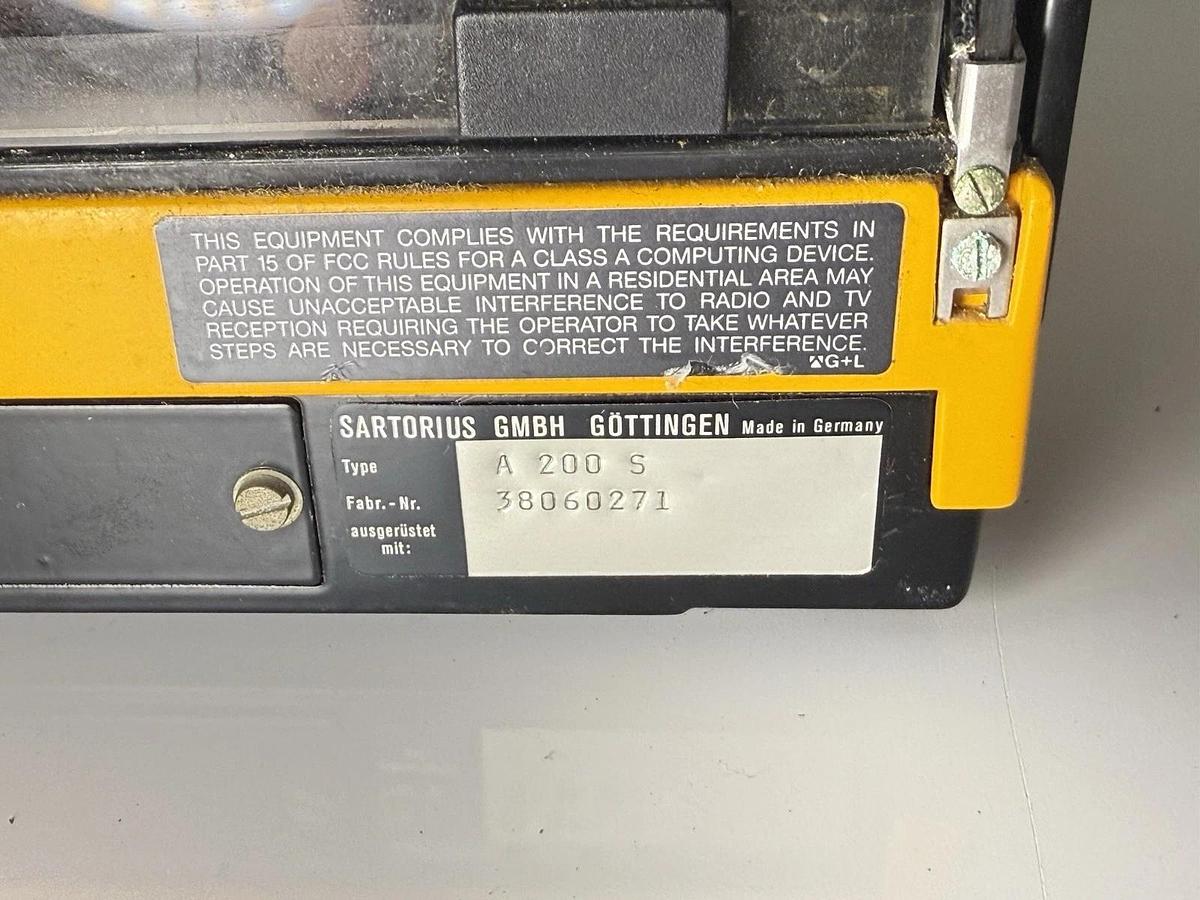 Used Sartorius A200S A 200 S Digital Laboratory Balance Scale