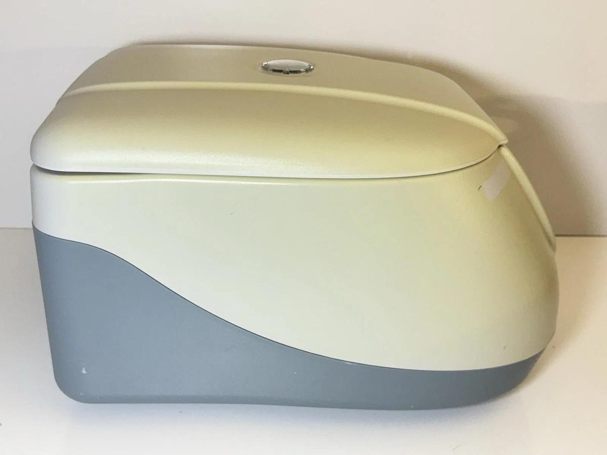 Used Benchmark ML Market Lab Centrifuge 8x15ml C3100 With rotor