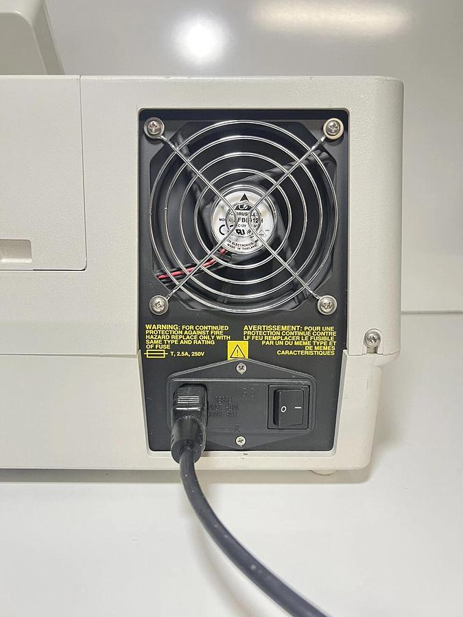 Used Beckman DU530 DU 530 Life Science UV/Vis Spectrophotometer