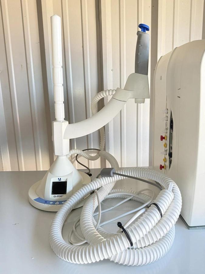 Used Millipore Milli-Q Advantage A10 Water Purification System w/ Q-Pod