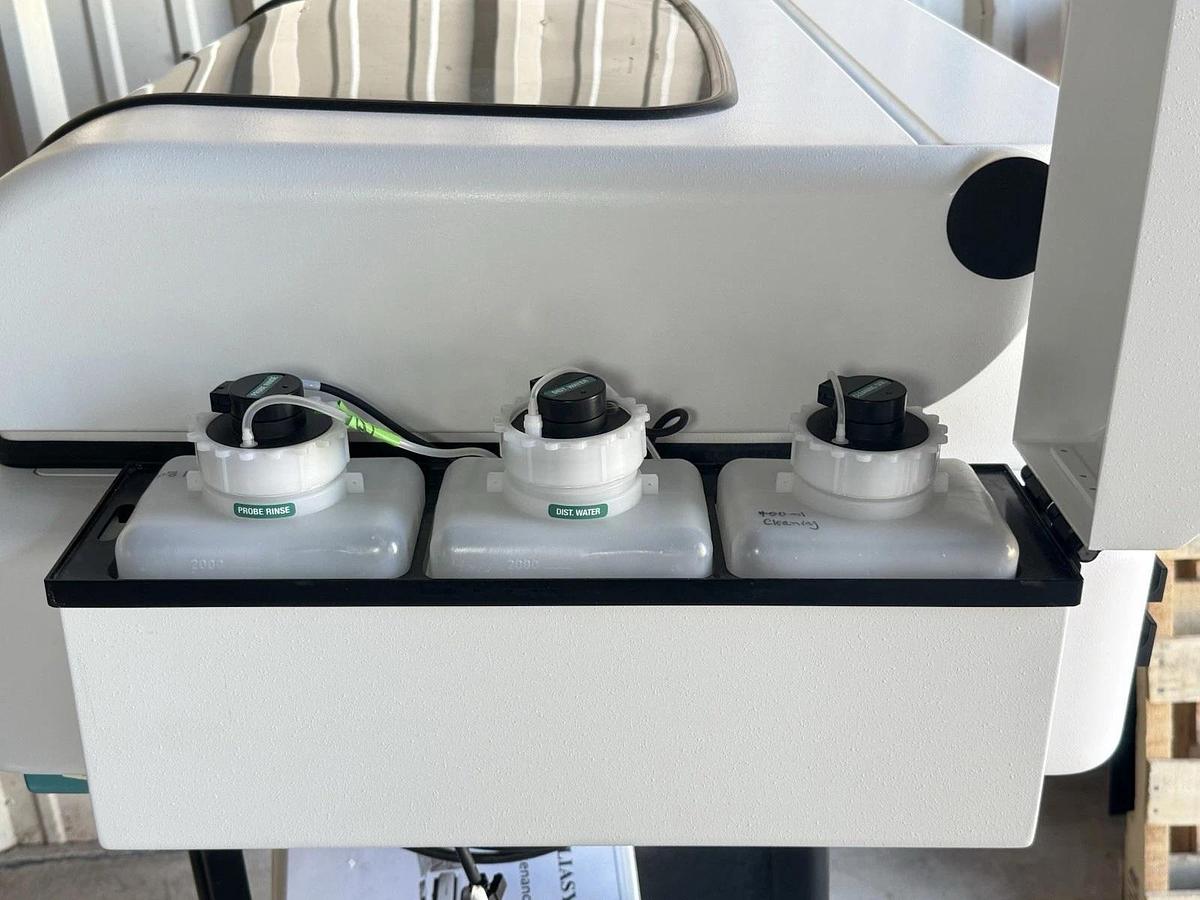 Used LIASYS AMS Chemistry Analyzer Medical System with manuals