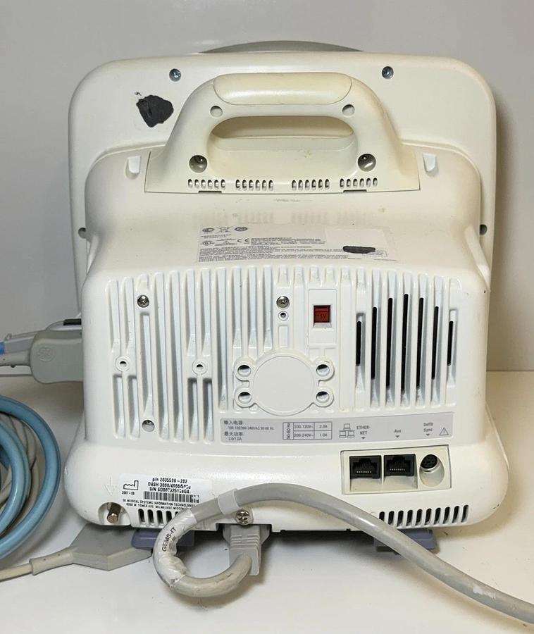 Used GE Dash 4000 Patient Monitor W/ Leads (ECG, NBP)