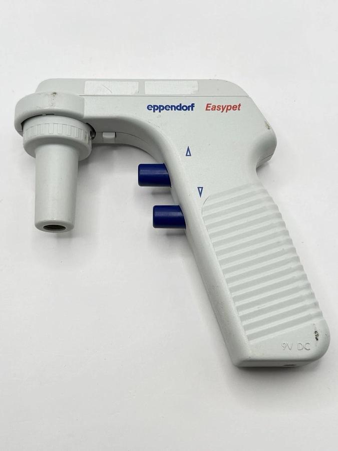 Used Eppendorf Easypet Electronic Pipette Controller