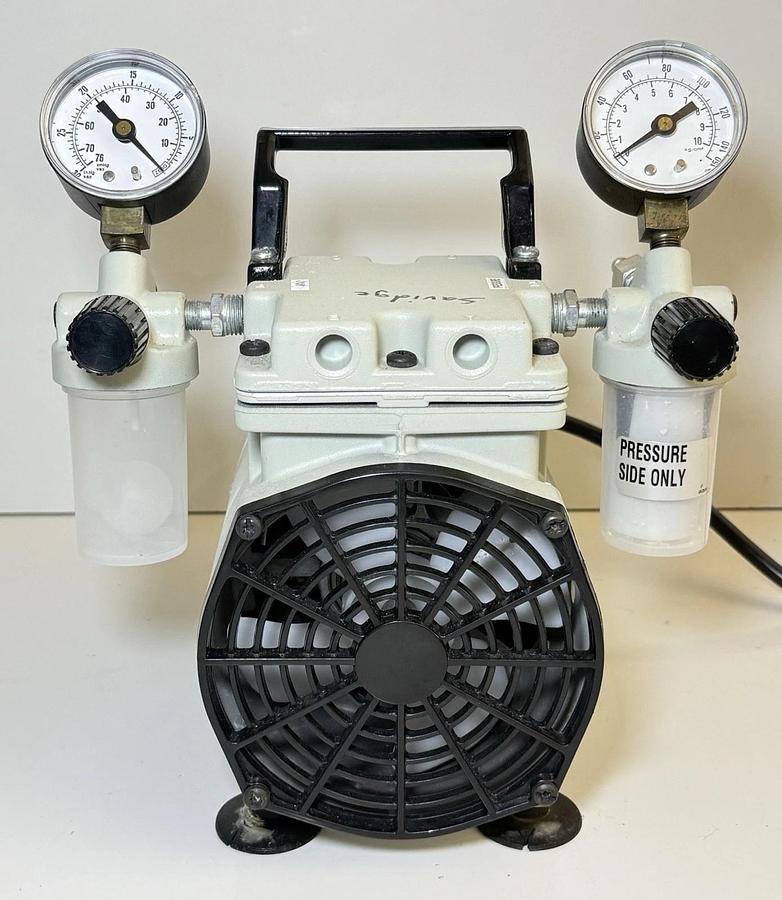 Used Welch / Gardner Denver - Laboratory Oil-free diaphragm vacuum pump 2522Z-01