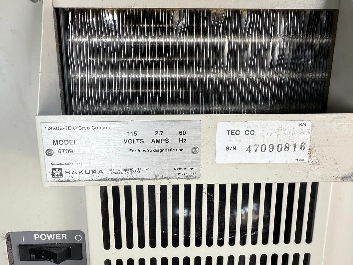 Used Sakura Tissue-Tek 4 Embedding Console 4710 and Cryo Console 4709