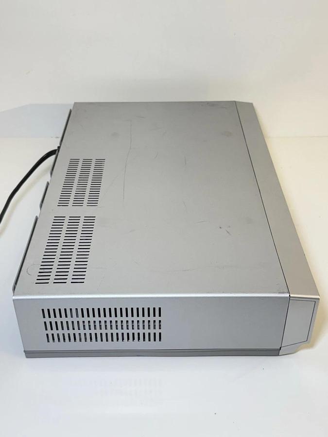 Used Sony SLV-D271P DVD Player / Video Cassette Recorder