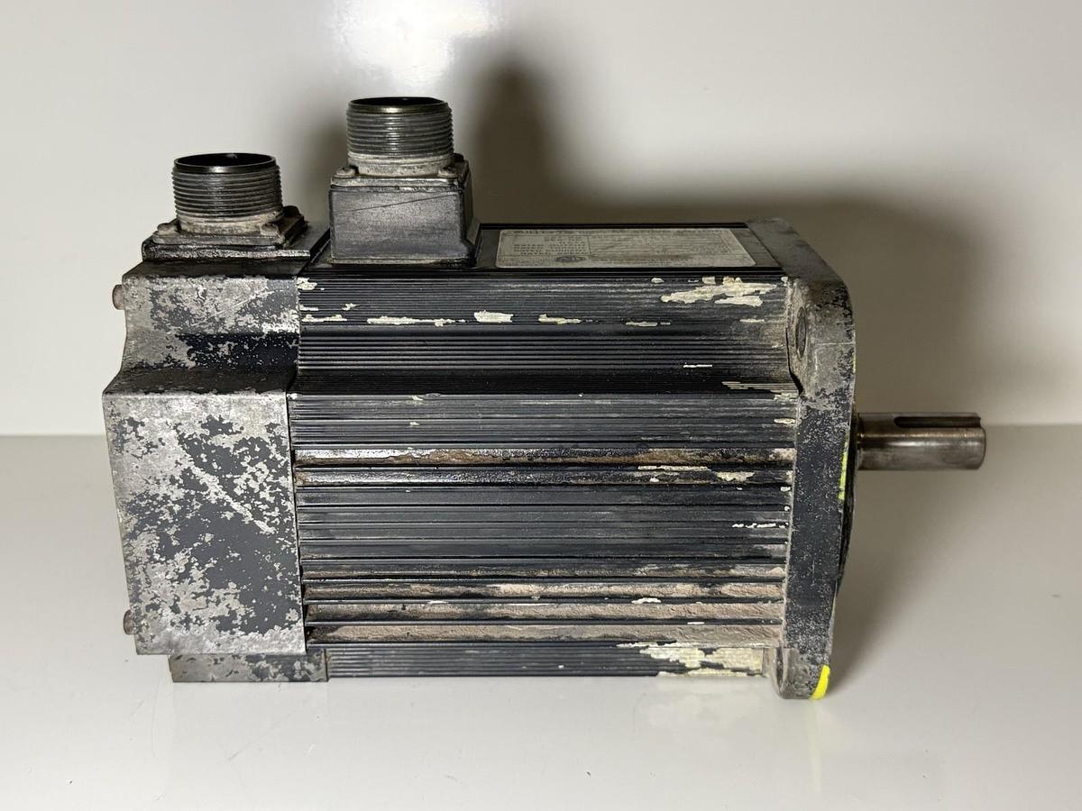 Used Allen Bradley Bullettn 8500 AC Servo Motor 85007-A1D-L1BN