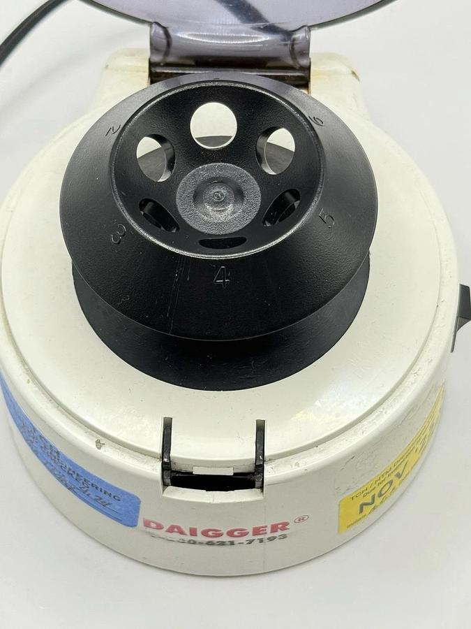 Used Daigger Micro Centrifuge SD 110V 6 Position Fixed Angle Rotor