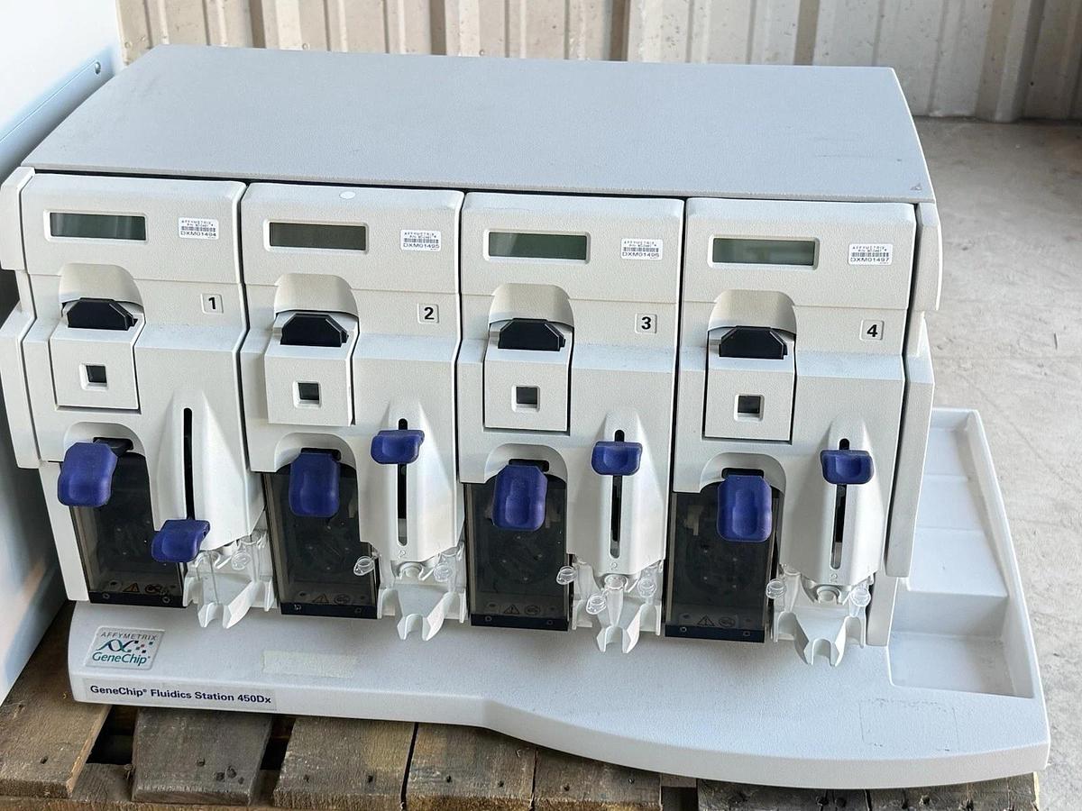 Used Affymetrix GeneChip Fluidics Station 450 Dx & Hybridization Oven 645