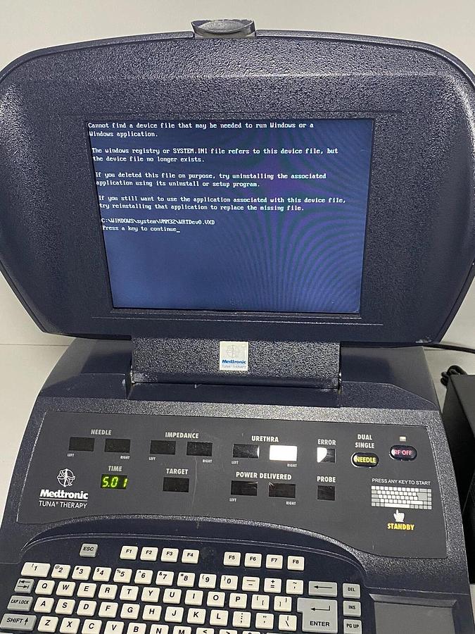 Used Medtronic Tuna Therapy Model 7900 Generator With Backpack Carrier & Accessories