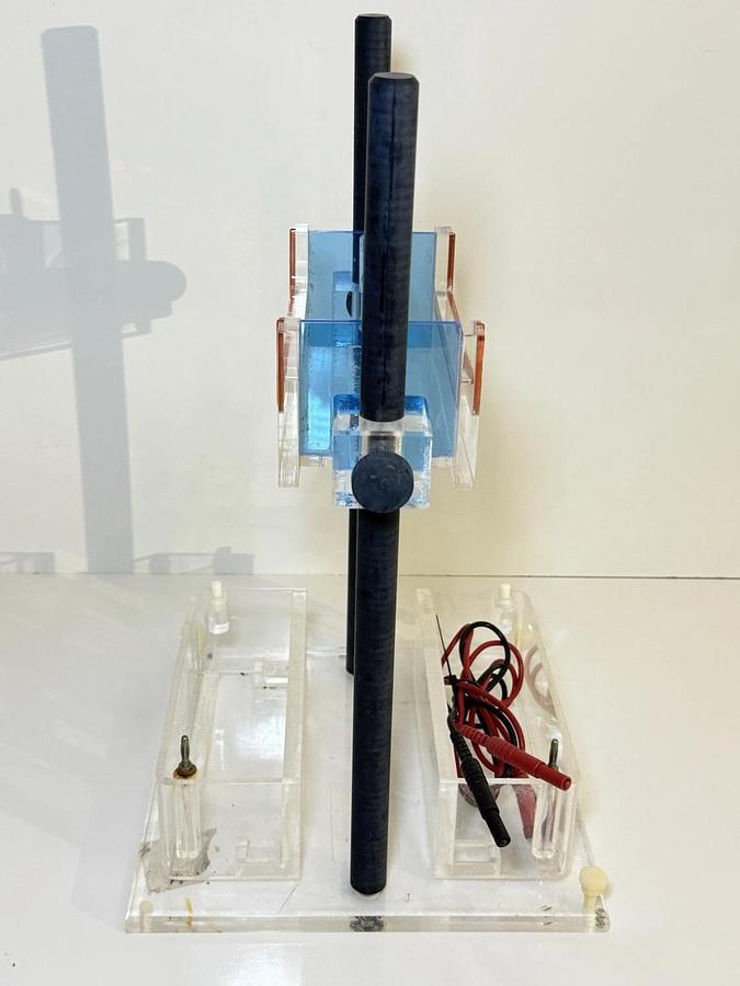 Used CBS Scientific Co. - Dual Adjustable Slab Gel Unit DASG-400 Electrophoresis