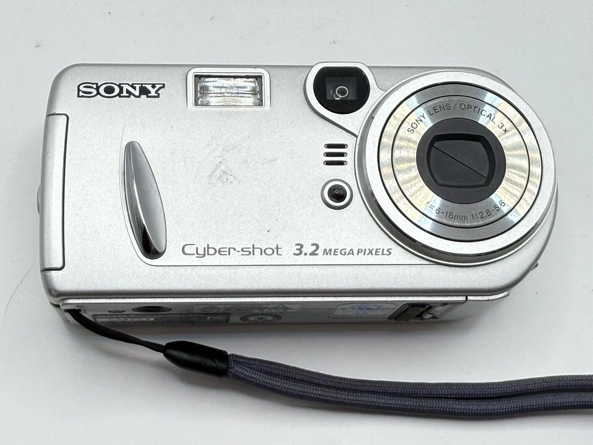 Used Sony Cyber-Shot DSC-P72 3.2MP Digital Camera with Case