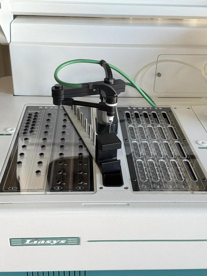 Used LIASYS AMS Chemistry Analyzer Medical System with manuals