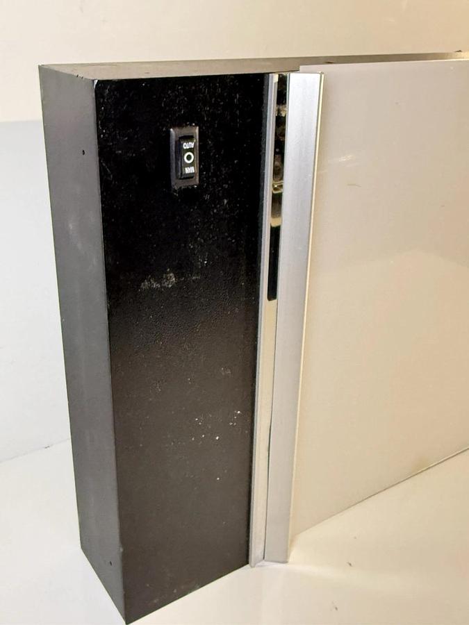 Used Wolf 29401-B Hospital Grade Single Panel Illuminator Light Box