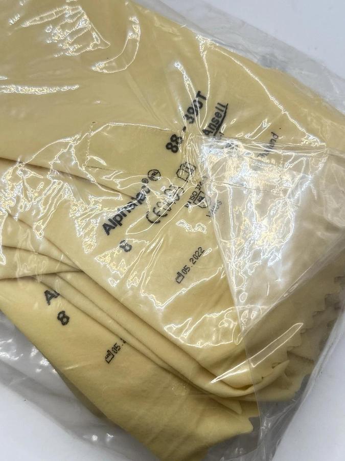 Used NEW 12 Pairs - ANSELL 88-390T AlphaTec Latex Glove, Type C, Size 8