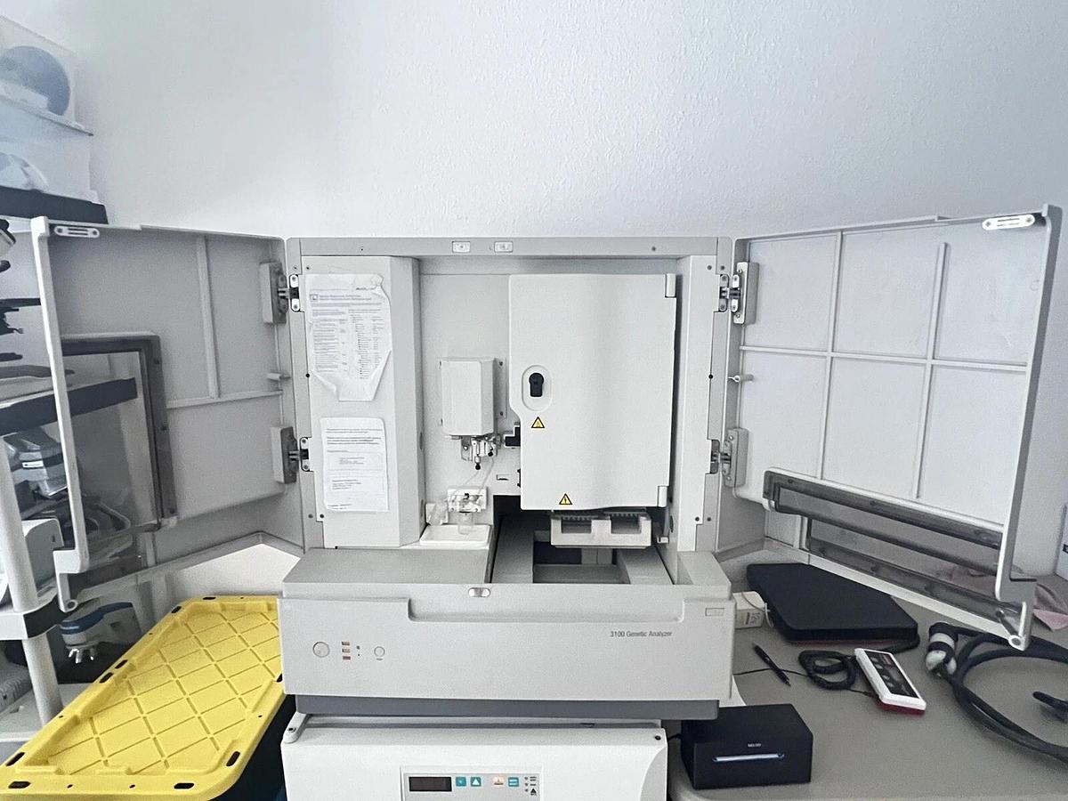 Used Applied Biosystems Hitachi ABI 3130XL Genetic DNA Sequencer