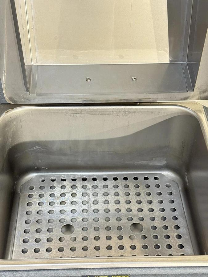 Used Fisher Scientific IsoTemp 210 Digital Water Bath