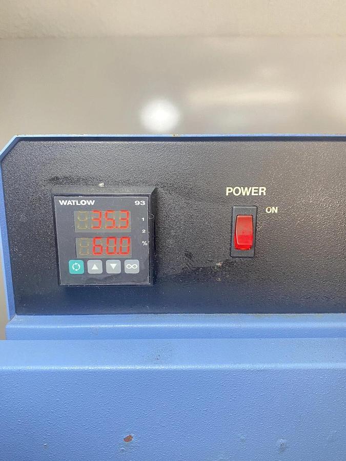 Used Robbins Scientific Model 1000 Hybridization Incubator