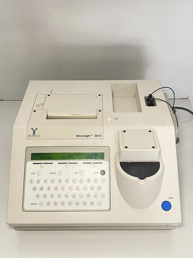 Used PharMingen Monolight 3010 Luminometer