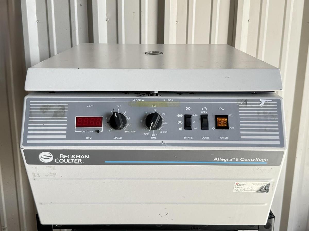 Used Beckman Coulter Allegra 6 Bench Top Centrifuge 366802