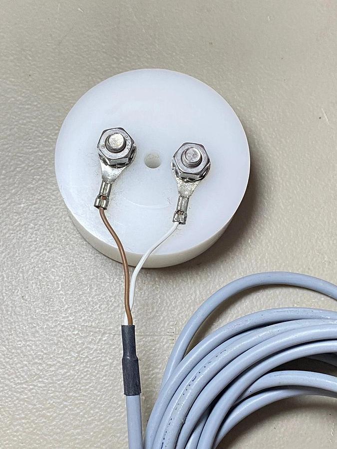 Used Millipore Milli-Q AFS Essential 10E Water Purification System – Clean