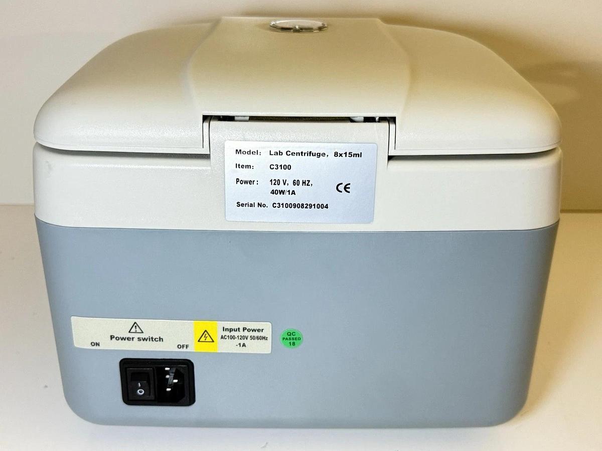Used Benchmark ML Market Lab Centrifuge 8x15ml C3100 With rotor