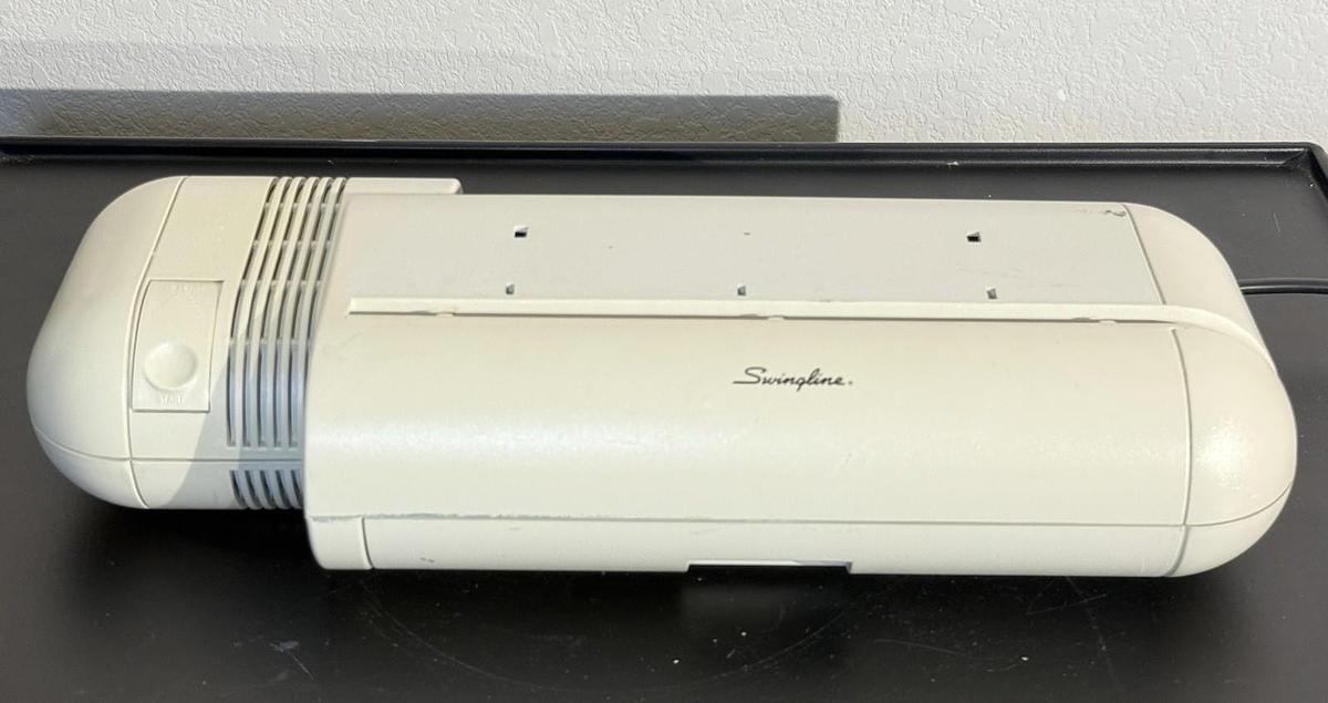 Used Swingline 525 Electric 3-Hole Punch – Heavy Duty 20-Sheet Capacity Office School