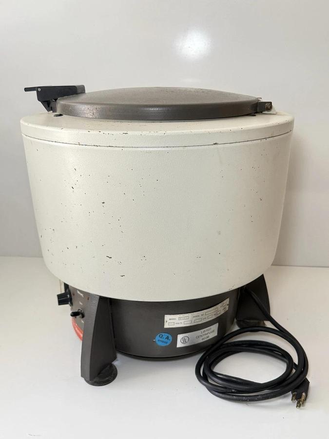 Used DAMON/IEC Division IEC HN-SII Oil Separation Centrifuge Model: HNS II