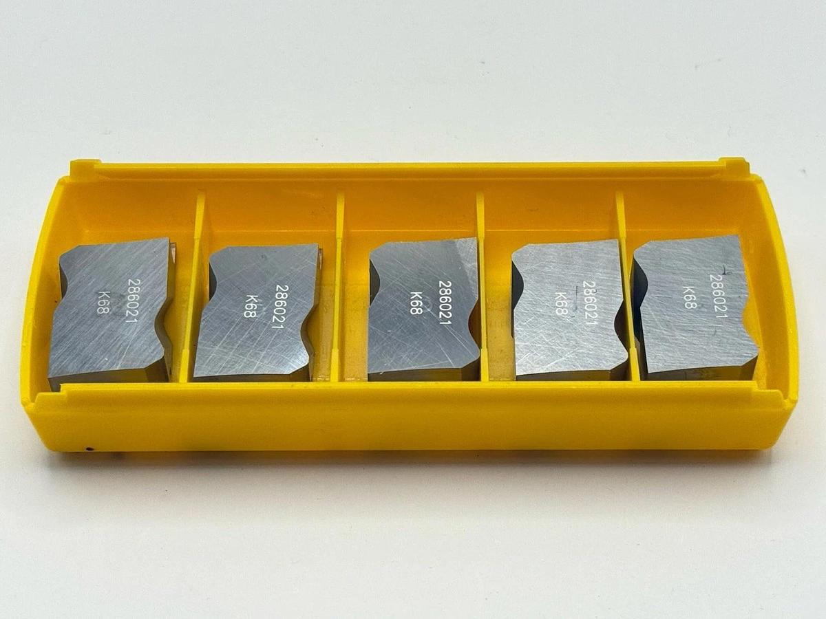 Used Kennametal Kendex Positive Precision Inserts DWG 286021R04 K68 (1187744)