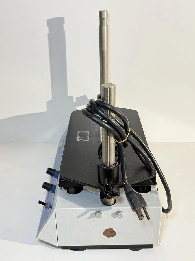 Used VWR Scientific - Multi Tube Vortexer 58816-115