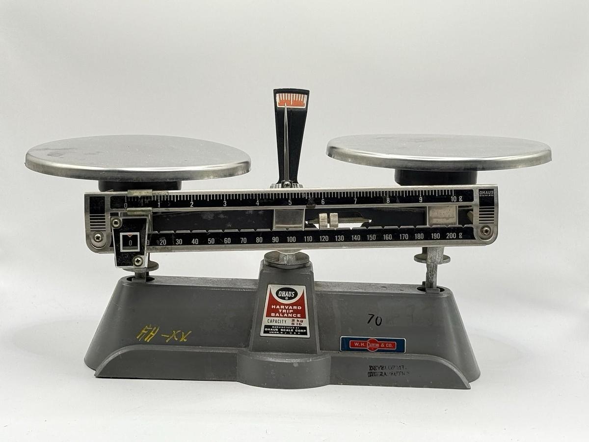 Used Vintage OHAUS Harvard Trip Balance 2kg - 5lb Capacity Laboratory Scale