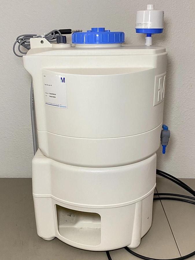 Used Millipore Water Reservoir Storage Tank 30L PE TANKPE030