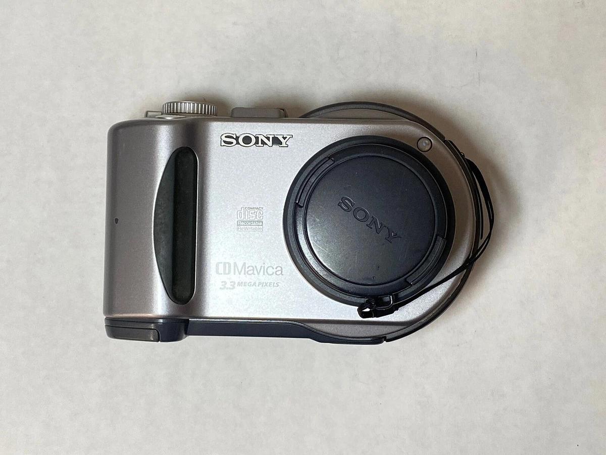 Used Sony Mavica MVC-CD300 Digital Camera With Battery 27242624221