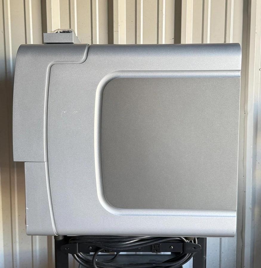 Used QIAGEN QIAcube Automated Nucleic Acid Purification and Extraction System