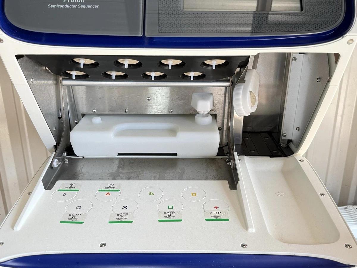 Used Life Technologies - Ion Torrent Proton Semiconductor Sequencer INS1005663