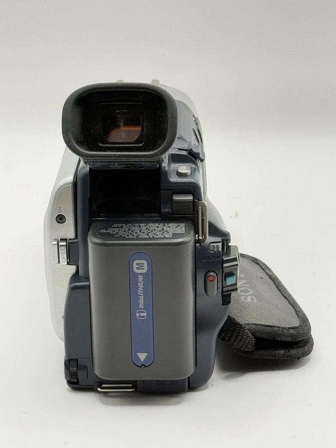Used SONY Handycam DCR-TRV17 Digital Video Camera Recorder Camcorder
