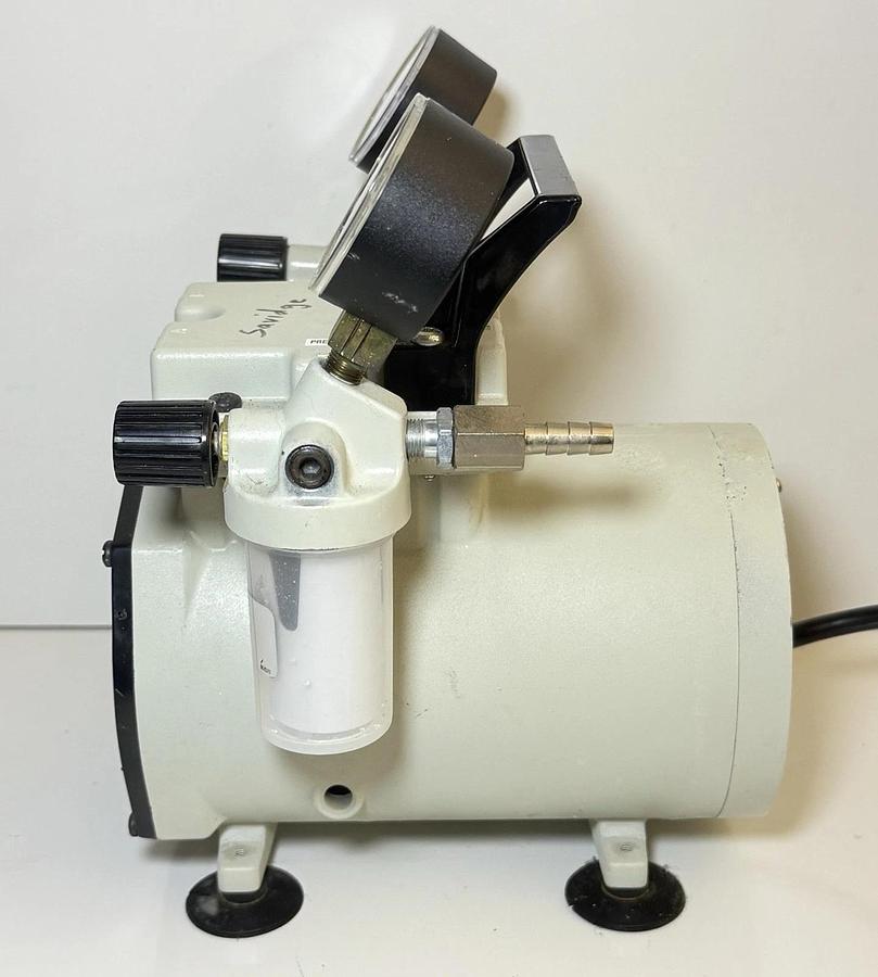 Used Welch / Gardner Denver - Laboratory Oil-free diaphragm vacuum pump 2522Z-01