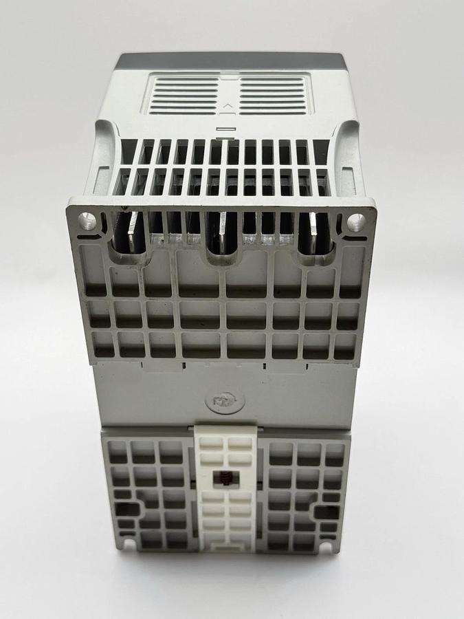 Used Allen-Bradley 22B-D4P0N104 PowerFlex 40 HP AC Drive