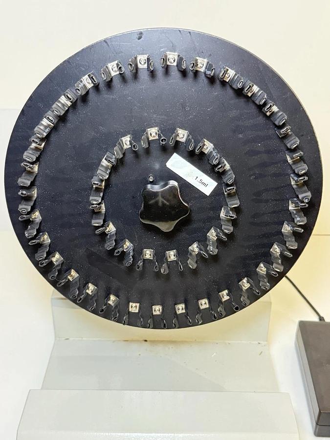 Used Benchmark Scientific R5010 Rotating Lab Tube Mixer w/ Power Supply & Plate